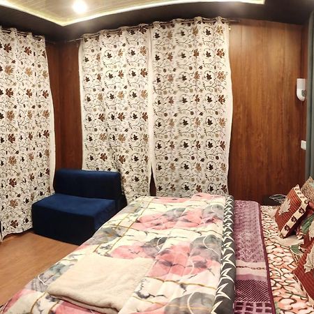 Dream River Resort Pahalgām Esterno foto