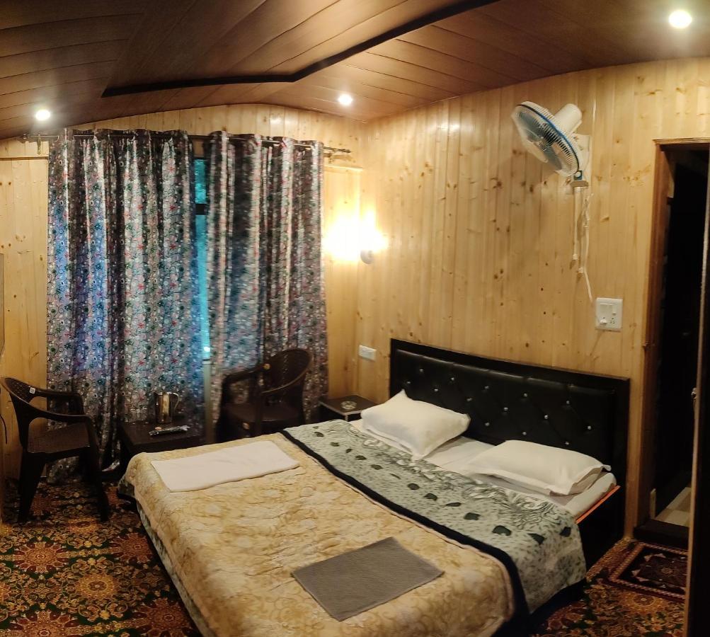 Dream River Resort Pahalgām Esterno foto